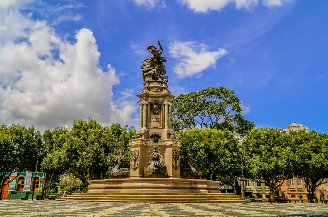 Você conhece a história do monumento que existe no centro do Largo Sebastião, em Manaus? Saiba mais: