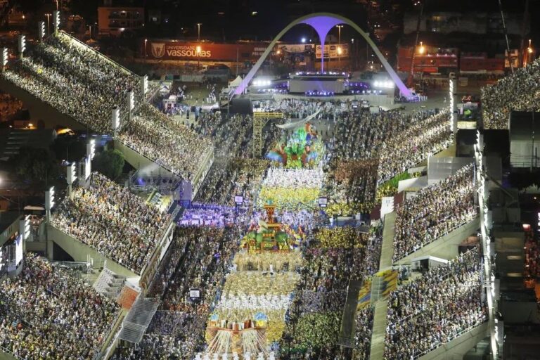 Carnaval 2024: escolas de samba apostam em enredos amazônicos