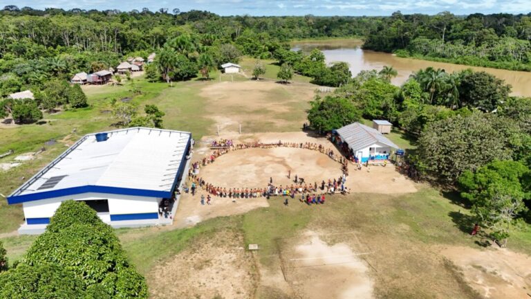 Primeira escola em alvenaria do Vale do Javari é inaugurada em Atalaia do Norte