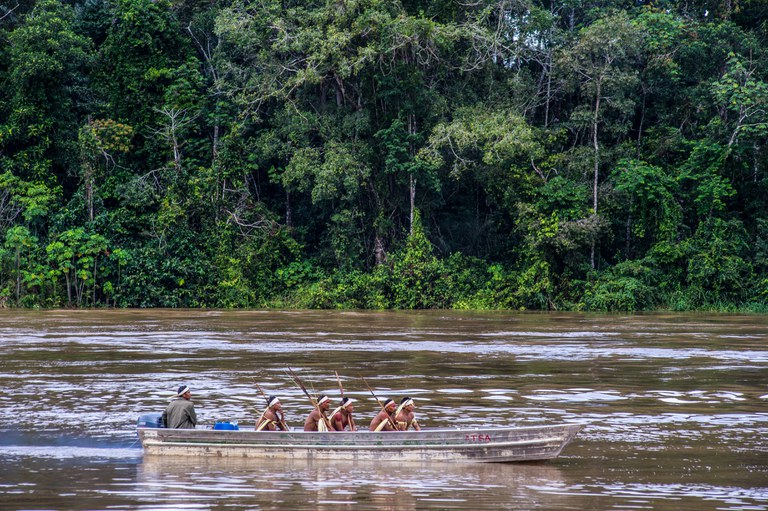 Justiça Federal suspende documentário que utiliza imagens do povo Korubo sem autorização dos indígenas