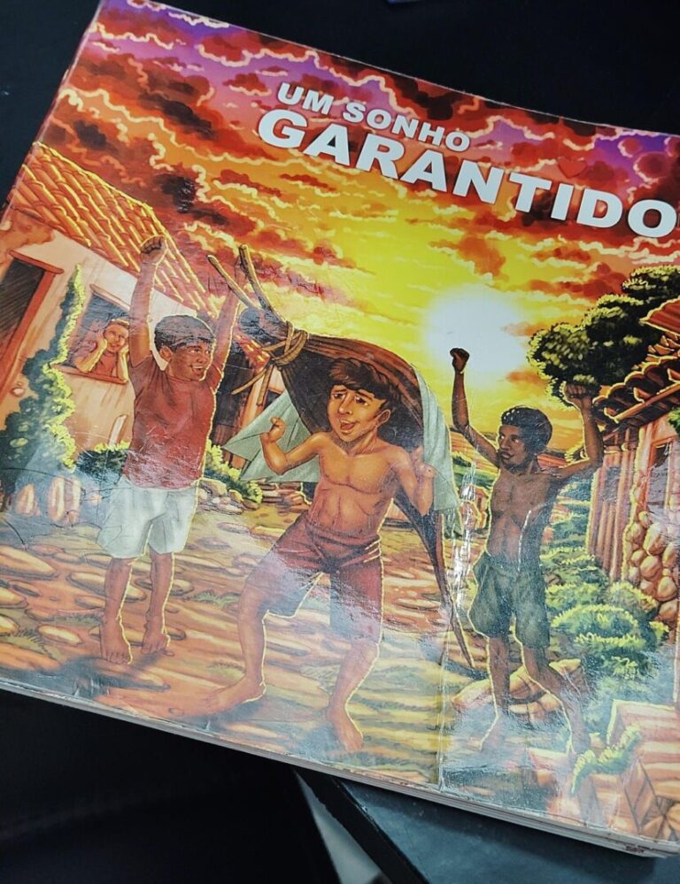 Livro ‘Um sonho Garantido’ é lançado em Parintins