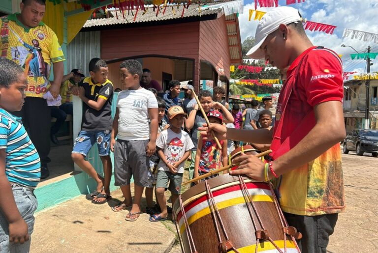 Tradicional dança do vominê movimenta Festa de São Tiago no Amapá