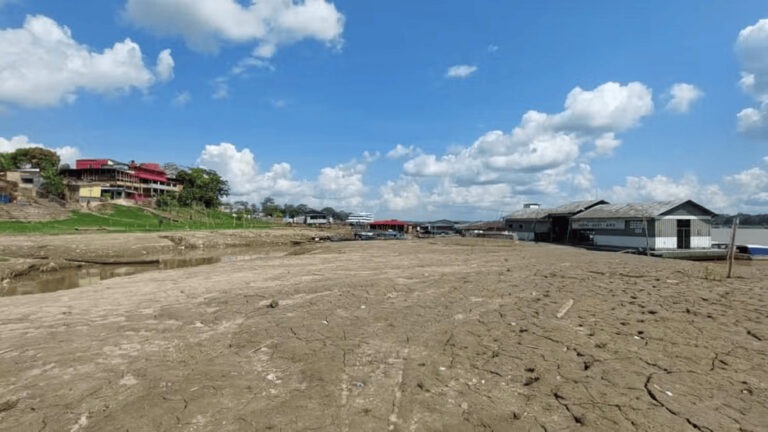 Seca na Amazônia é monitorada em sala de emergências climáticas criada pelo MS