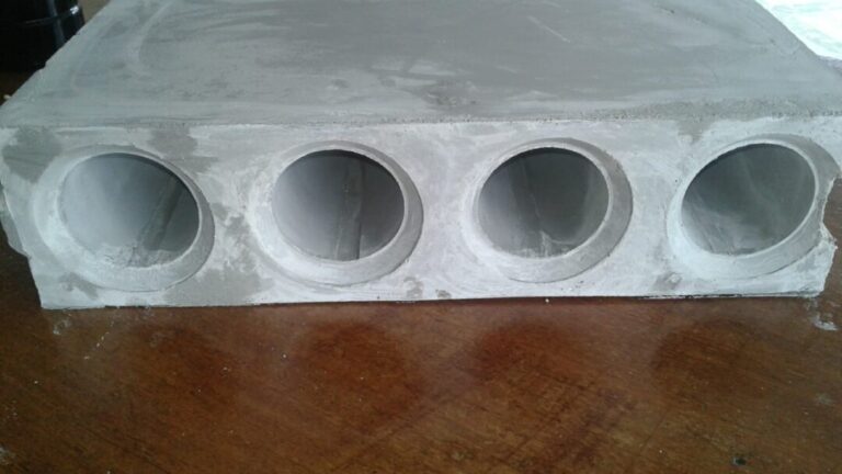 Empreendedor de Roraima produz bloco plástico reciclado para a construção civil