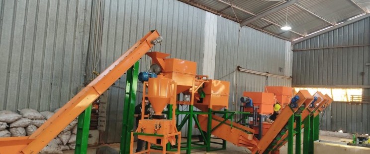 Máquina que simplifica a quebra do babaçu e potencializa a produção é criada no Maranhão