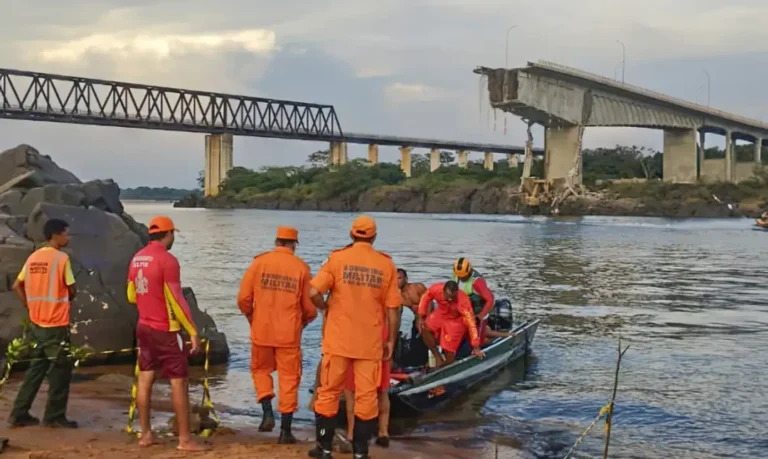 Impactos à água do rio Tocantins após desabamento de ponte são monitorados