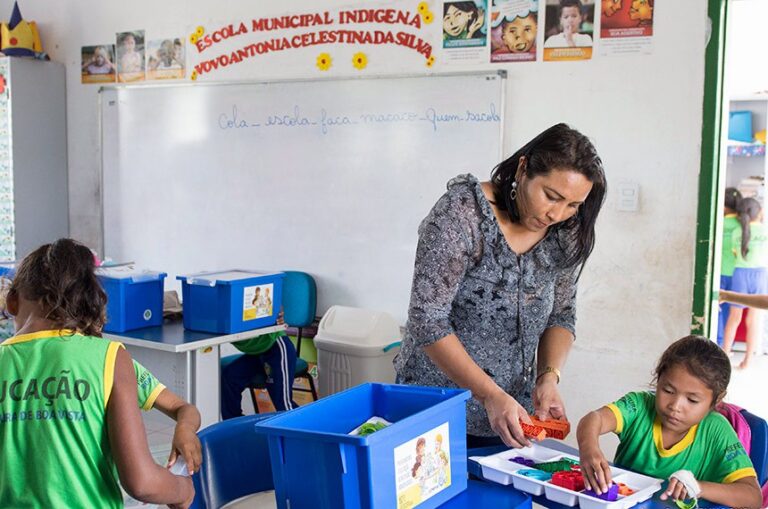 Projeto de lei prevê concursos específicos para educação indígena, rural e quilombola