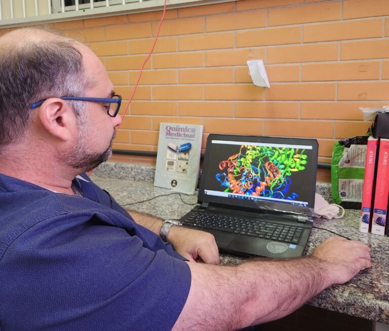 Pesquisadores de Rondônia utilizam IA na prospecção de medicamentos