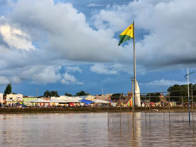 Governo do Acre decreta situação de emergência por conta da cheia dos rios