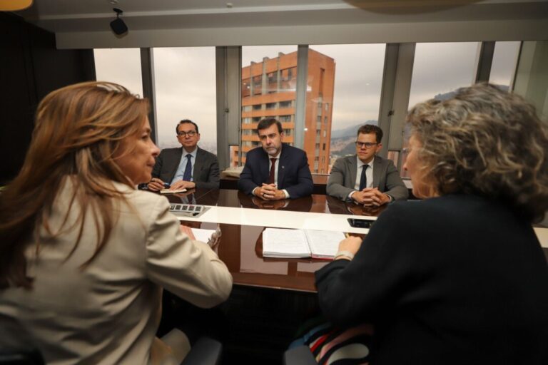 Brasil e Colômbia devem promover juntos o turismo na Amazônia, sugere presidente da Embratur