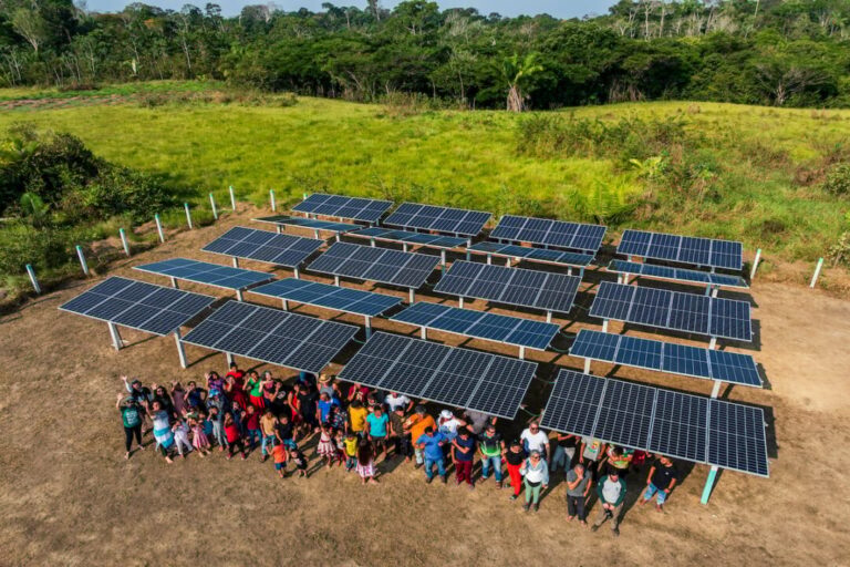 Energia solar pode reduzir em 44% custo da eletricidade na Amazônia, aponta análise