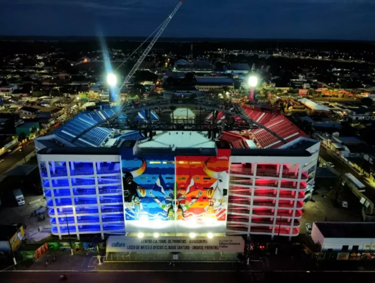 Festival Folclórico de Parintins recebe a Medalha da Ordem do Mérito Cultural, mais alta honraria da cultura brasileira