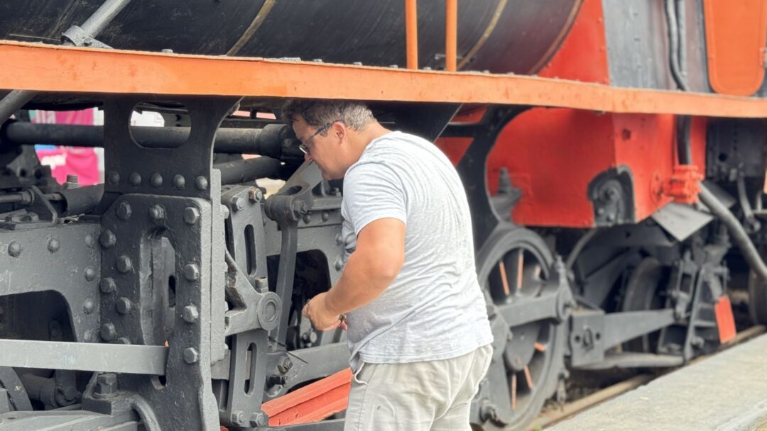 Locomotiva 18