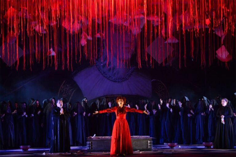 Festival Amazonas de Ópera: conheça o trabalho dos cenógrafos do espetáculo