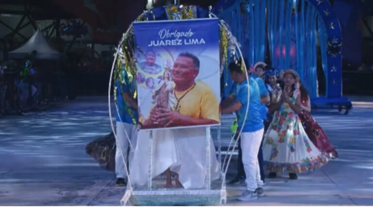 Artista Juarez Lima é homenageado em festival de bois mirins em Parintins