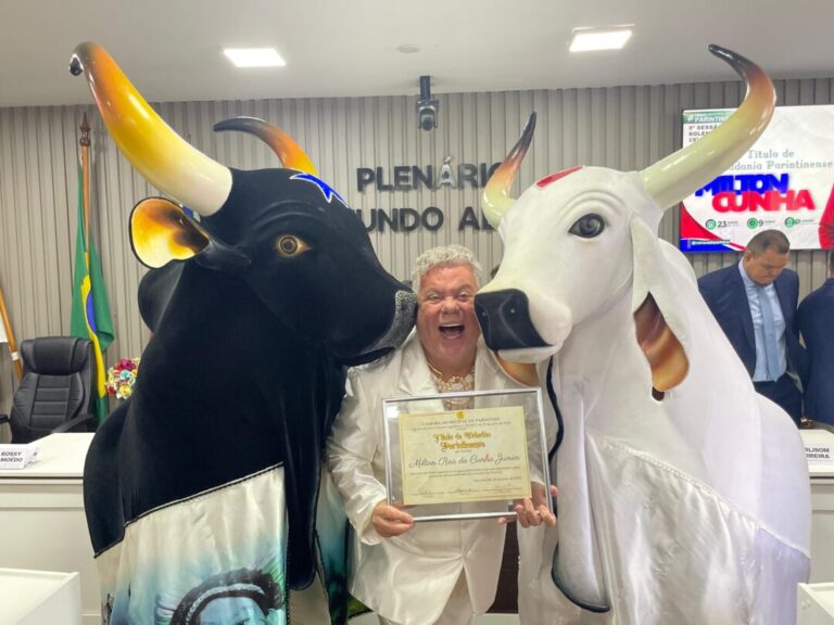 Milton Cunha recebe Título de Cidadão Parintinense