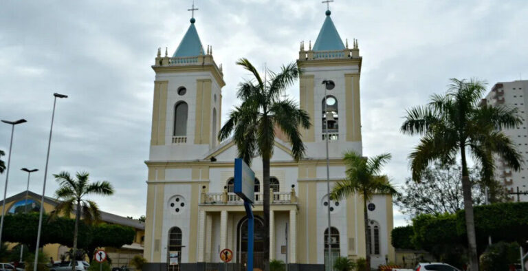 Poucos padres em Rondônia? Veja como missionários estrangeiros ajudam a manter viva a fé na Amazônia