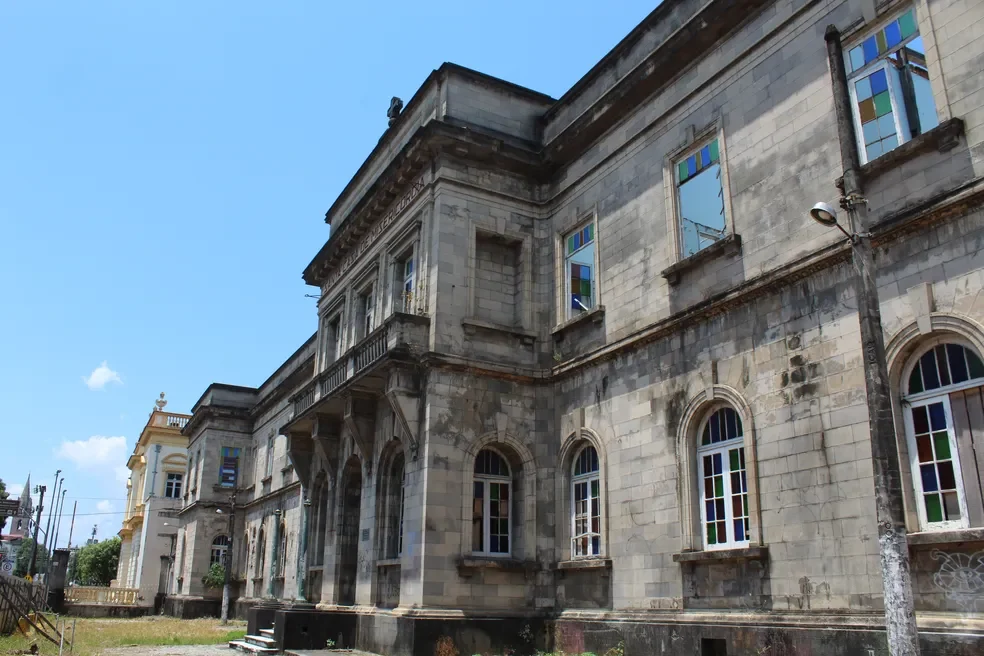 PRÉDIOS - santa casa manaus
