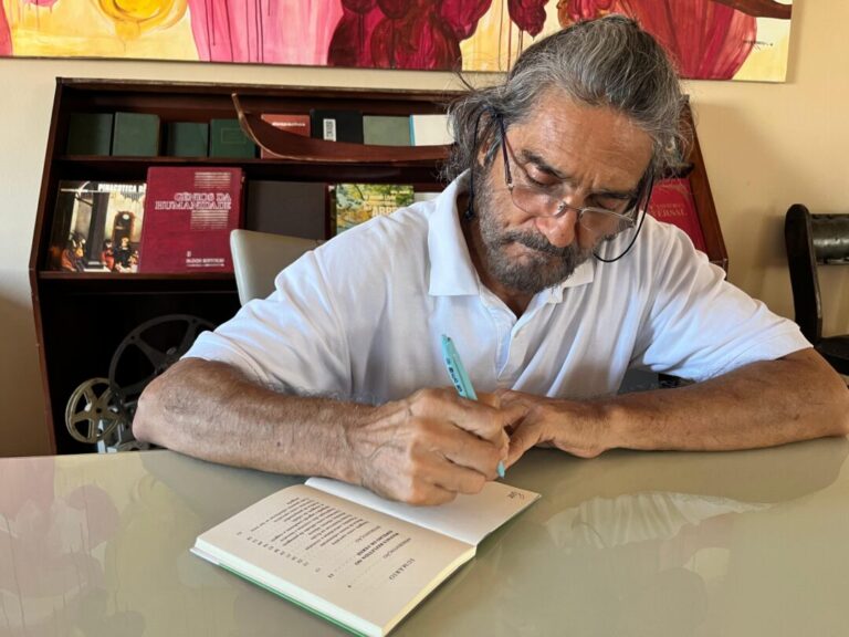 Livro analisa representação de Manaus na obra ‘A Jangada’, de Júlio Verne