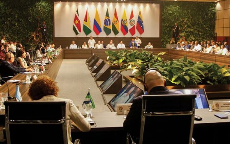 Especialistas, parlamentares e indígenas pedem ação contra expansão de combustíveis fósseis na Amazônia