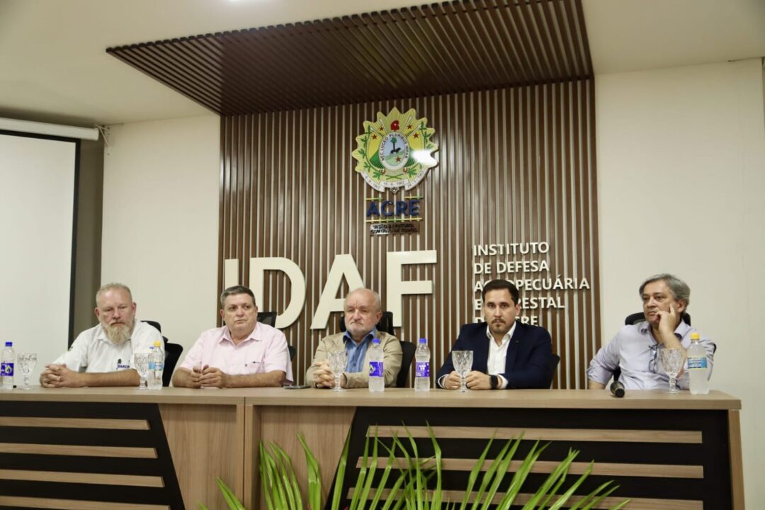 termo manutenção febre Aftosa amazonia  foto alice leao secom ac