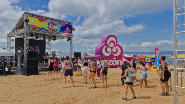 Verão Amazônico leva diversão e conscientização para a Ponta Negra em Manaus