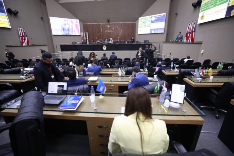 Aleam inicia tramitação de Projeto de Lei que reduz impostos no Amazonas