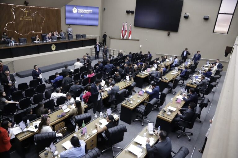 Direitos dos consumidores e das crianças são reforçados por Projetos de Lei na Aleam