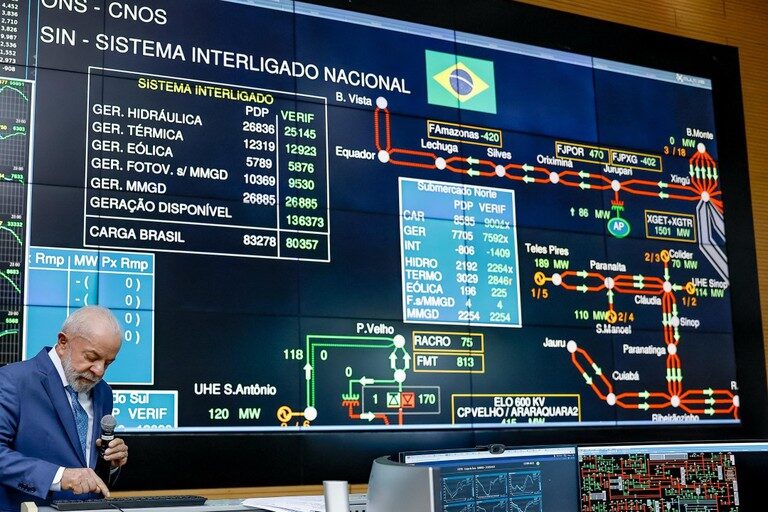 Roraima é incluído ao Sistema Interligado Nacional: ‘Não existe mais diferença’, afirma Lula