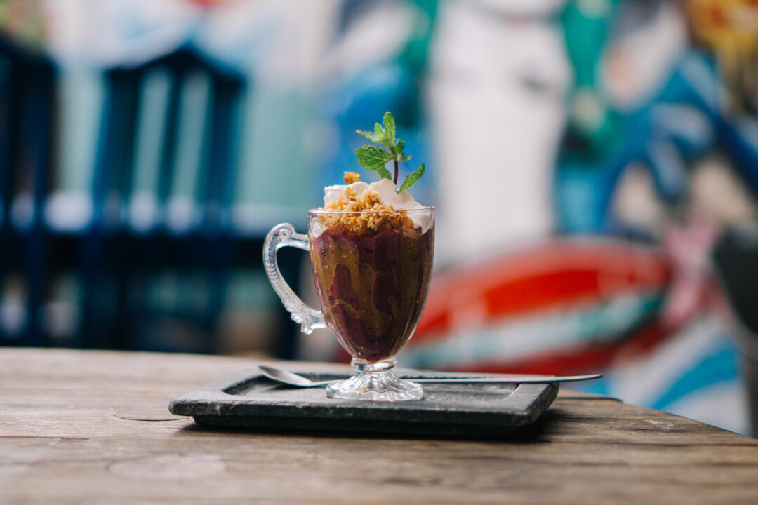 Milk Shake de Pirarucu com Sorvete Paraense (açaí com tapioca), do Di Mare Pizzeria & Trattoria. 