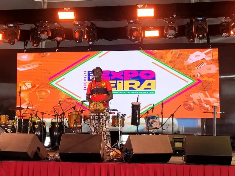 Literatura presente: mais de 100 artistas ganham destaque na 54ª Expofeira do Amapá