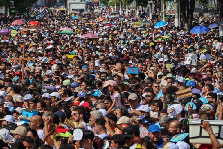 Pesquisa ajuda a identificar perfil de turistas e romeiros do Círio de Nazaré 2025
