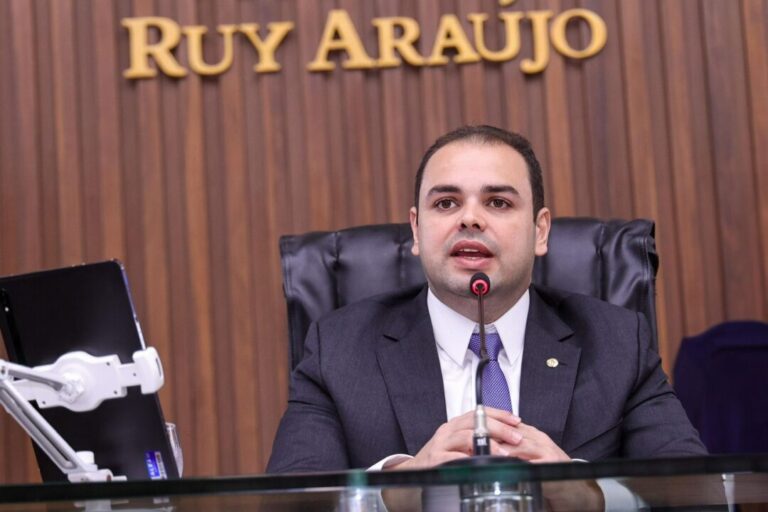 Nova lei estimula geração de renda e inclusão digital de jovens amazonenses