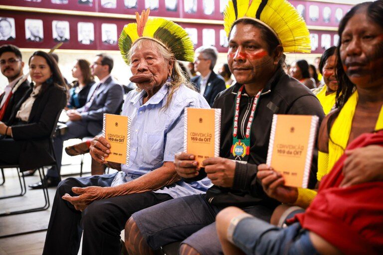 Acordo viabilizará tradução de Convenção da OIT para 10 línguas indígenas