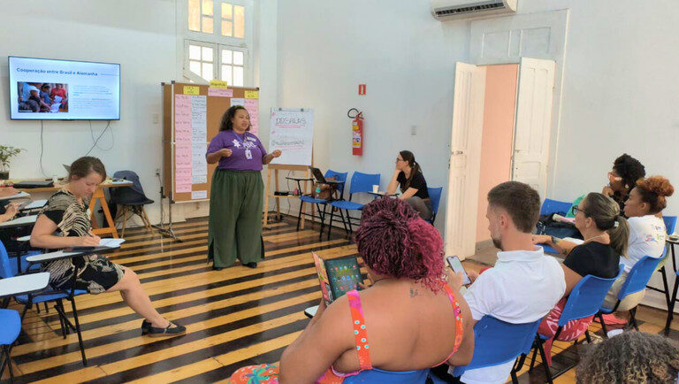 Projeto posiciona mulheres quilombolas e catadoras no centro da transição ecológica na Amazônia