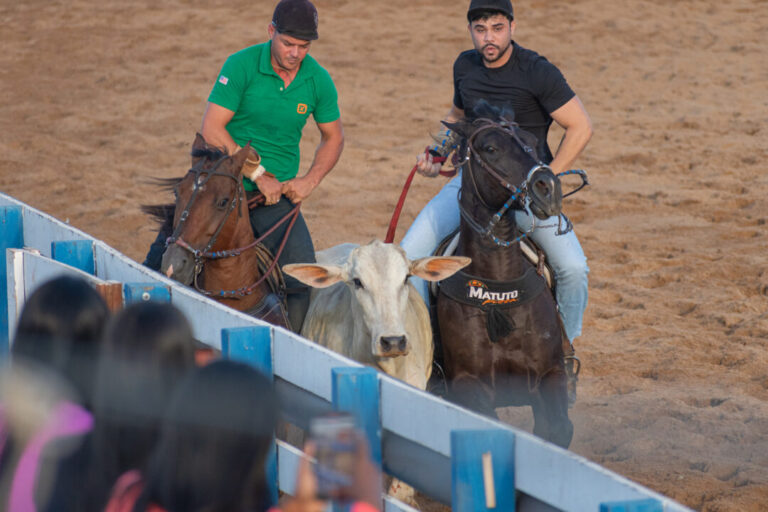 Expoferr Show 2025 realiza programação esportiva com muito rodeio e vaquejada