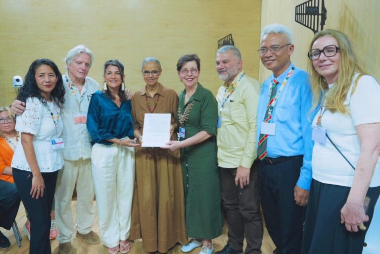 Colômbia se declara primeiro país em que a Amazônia é uma zona livre de mineração