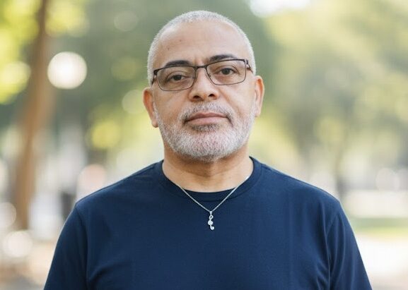 Escritor de Rondônia lança livro na Academia Brasileira de Letras