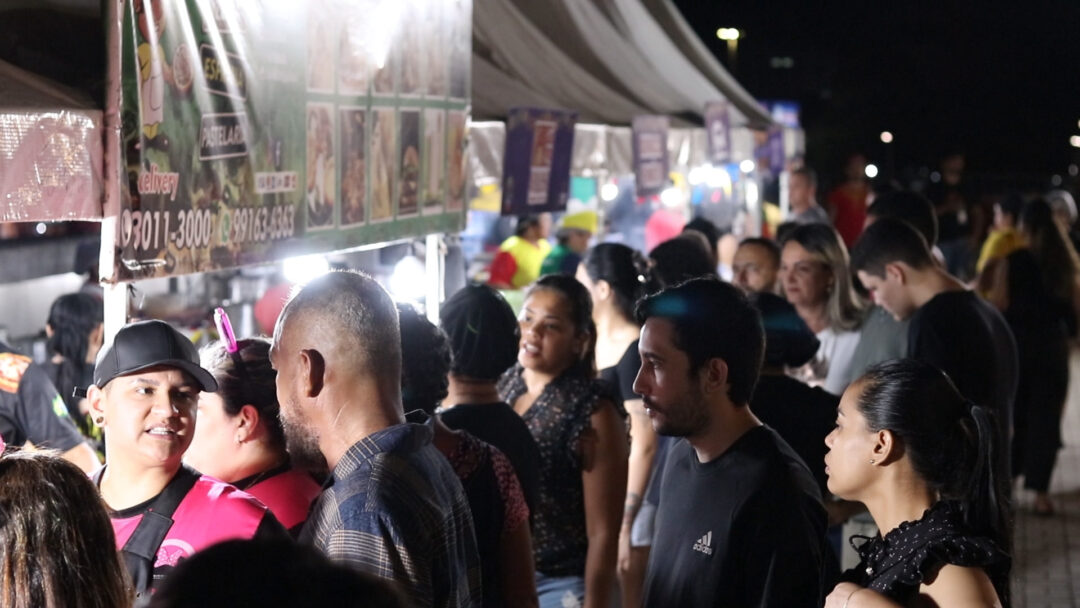 'Feira Me Encanta Manaus' celebrará o Natal com arte, empreendedorismo e magia no Parque Dez