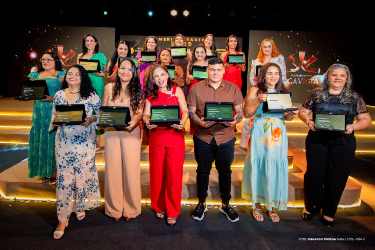 Prêmio Meritocracia 2025 destaca dedicação de professores de Boa Vista