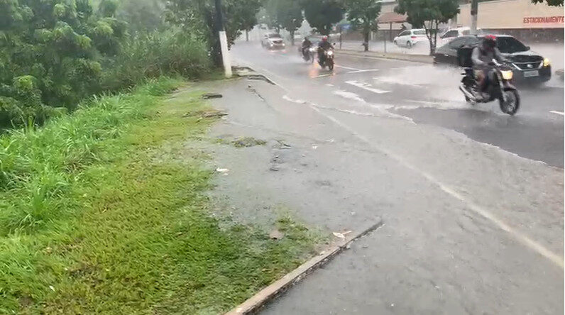 Forte chuva que caiu na sexta-feira, em Manaus