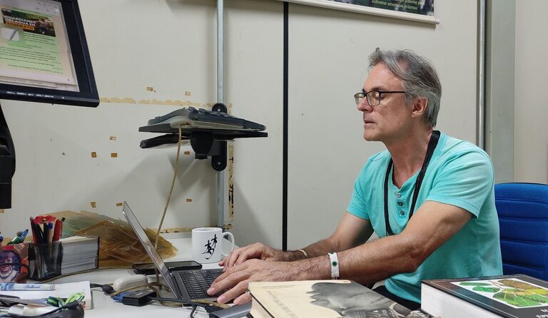 O ANTROPÓLOGO MÉDICO GLENN SHEPARD