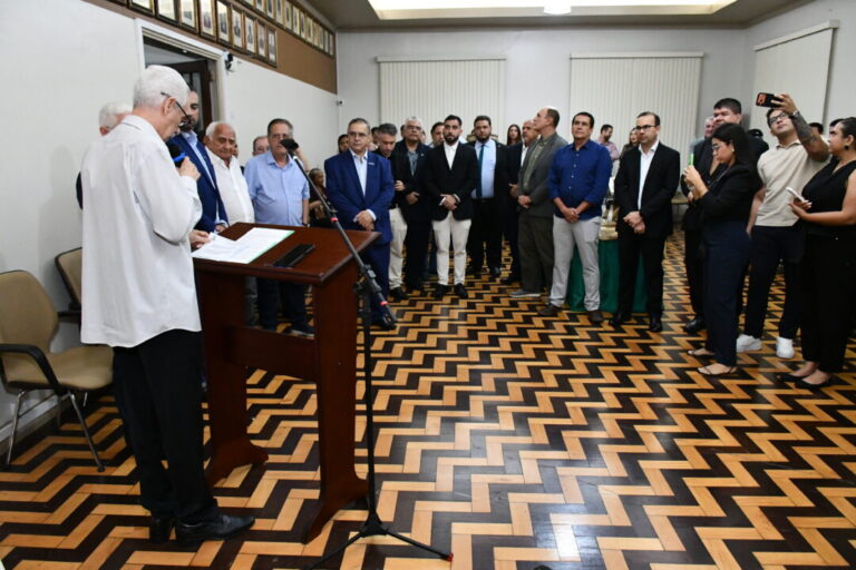 Porto de Honra da ACA reúne expressiva representação das classes empresariais do Amazonas e anuncia guia tributário