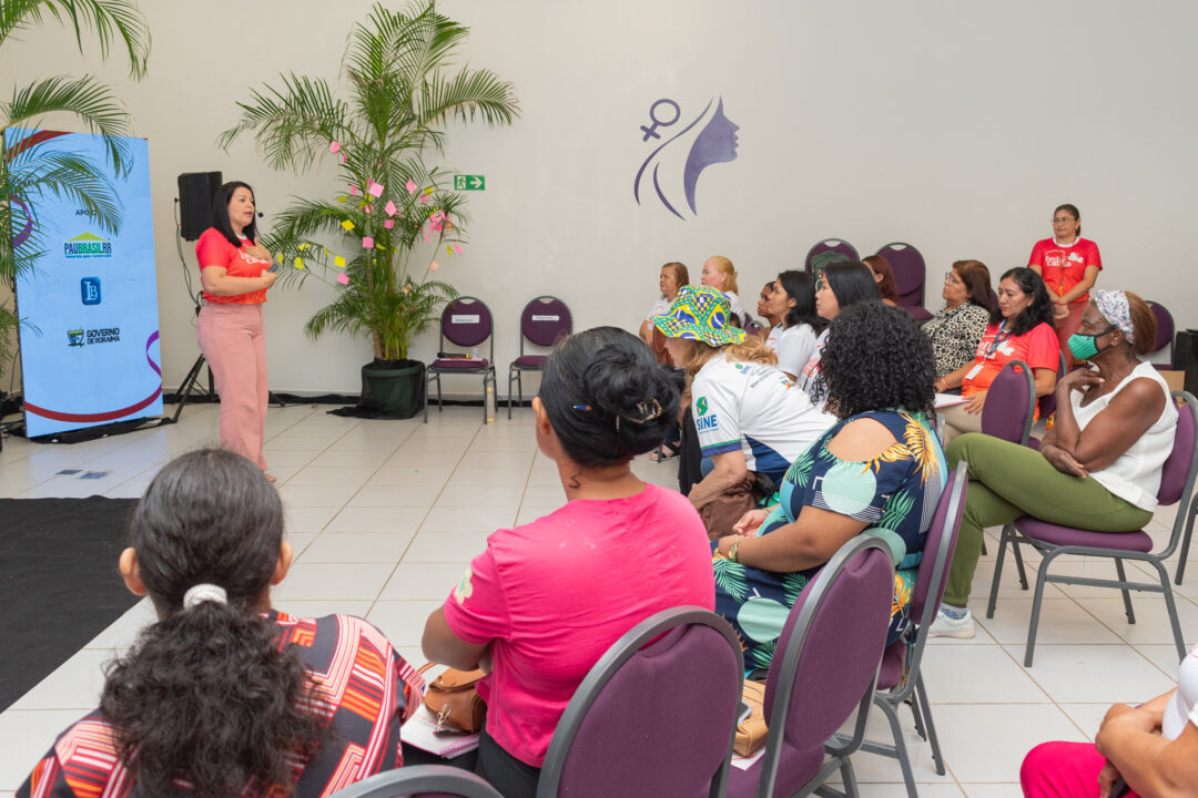 Quarto dia do projeto Bella Causa em Roraima incentiva mulheres para a busca da autonomia