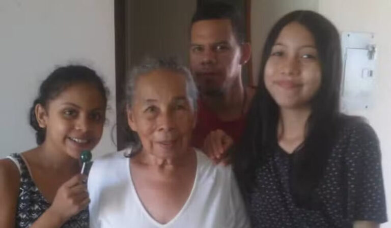 ‘Medo’: venezuelana em Manaus acompanha situação de parentes após ataque dos EUA