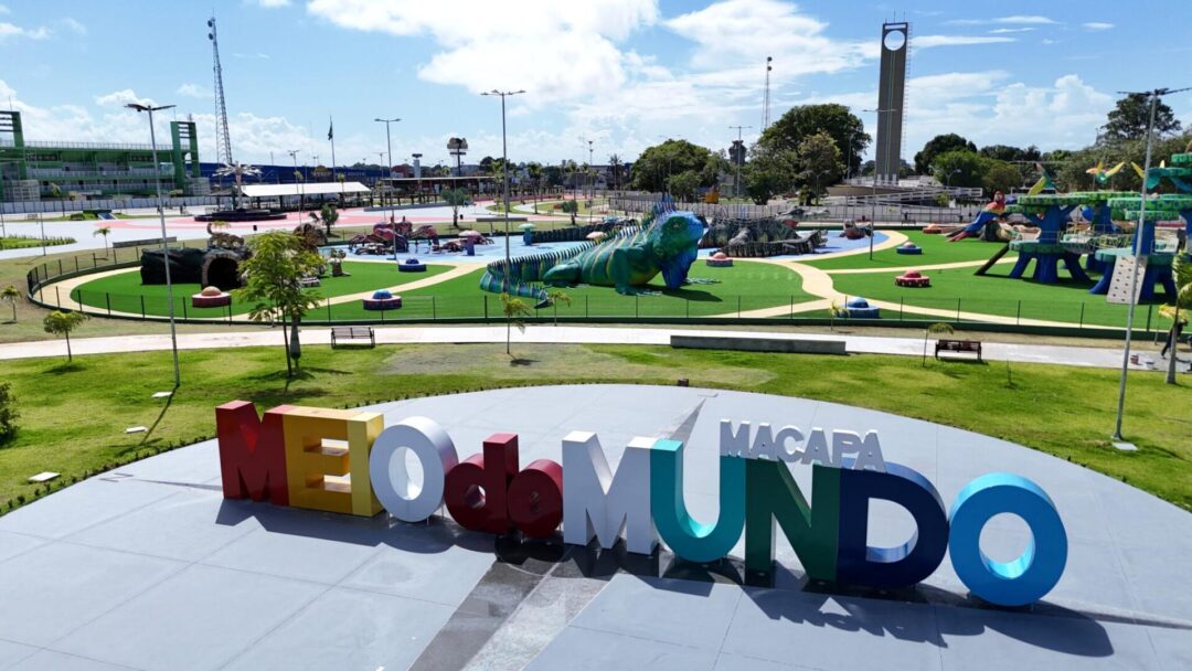 Parque do Meio do Mundo.