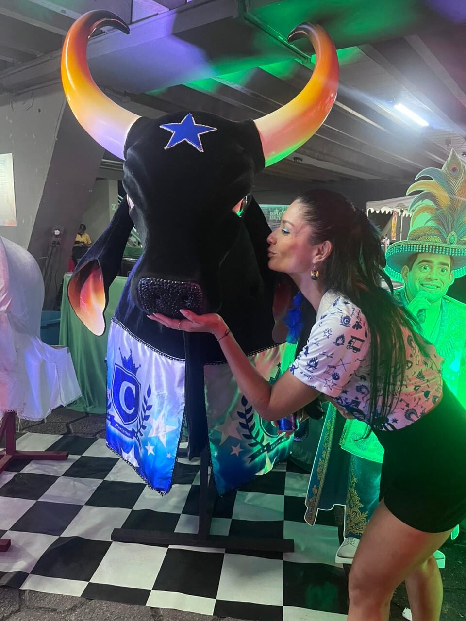 carnaboi é marcado pelo amor da torcida pelo caprichoso