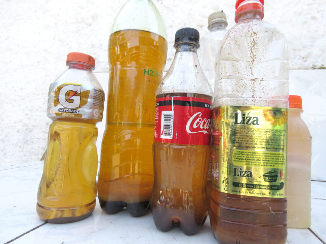 Descarte de óleo de cozinha