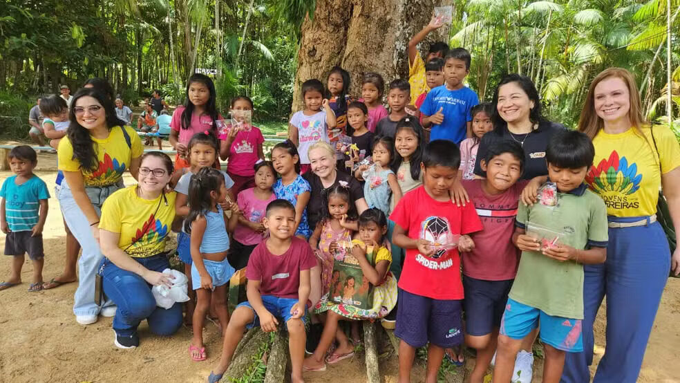 Livro infantil exalta histórias e saberes ancestrais. 