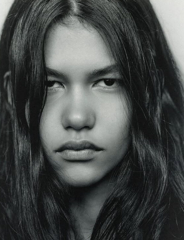 modelo descendente de indígena acre gabrielly dobbins